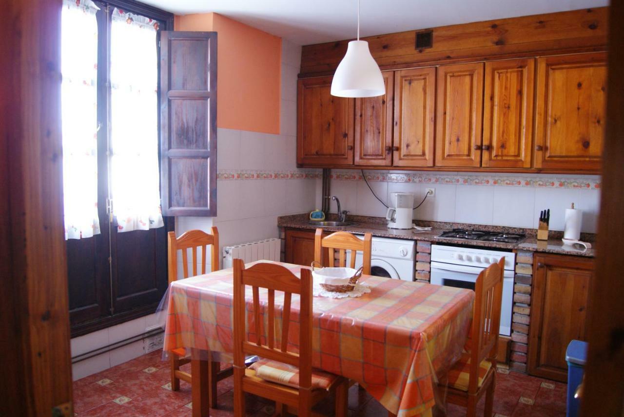 Casa Sara Appartement La Franca Buitenkant foto