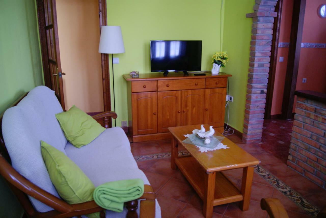 Casa Sara Appartement La Franca Buitenkant foto