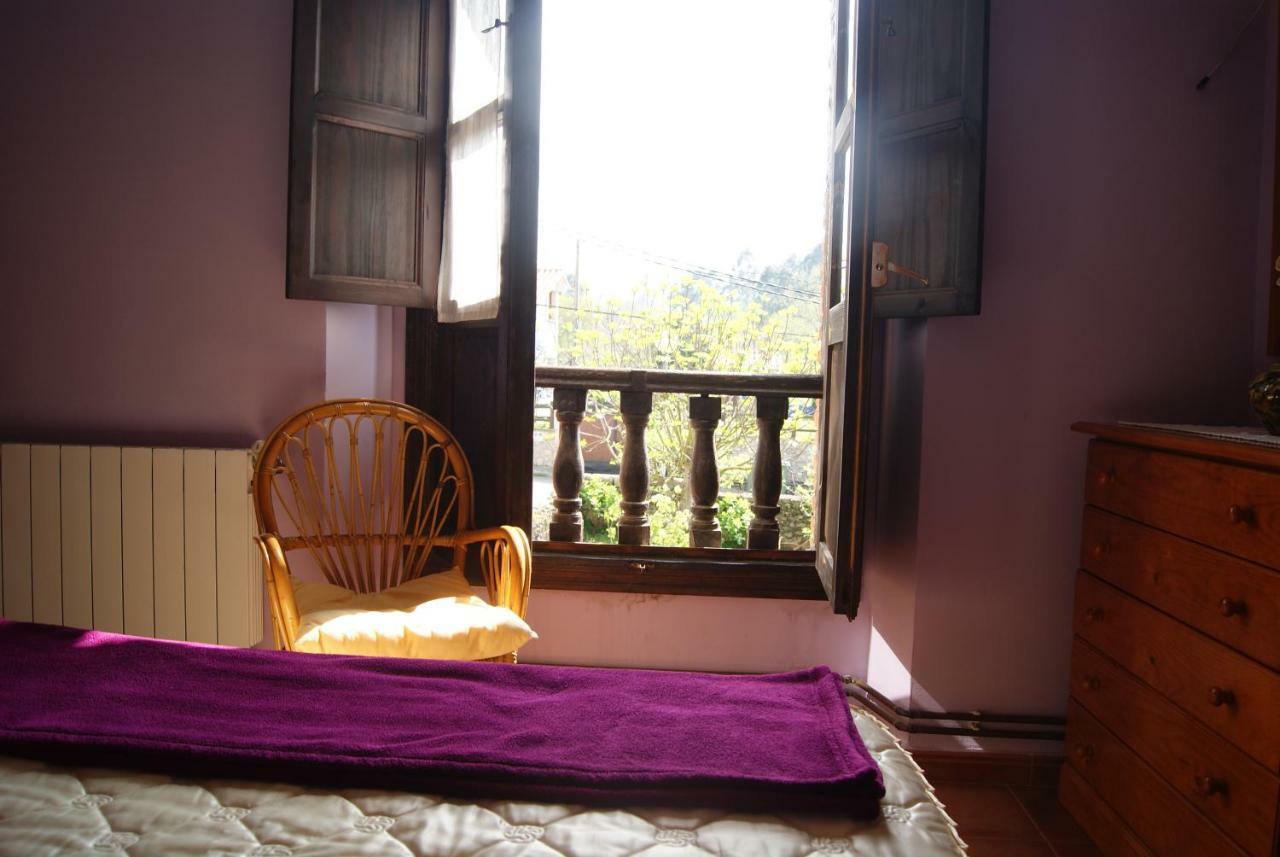 Casa Sara Appartement La Franca Buitenkant foto