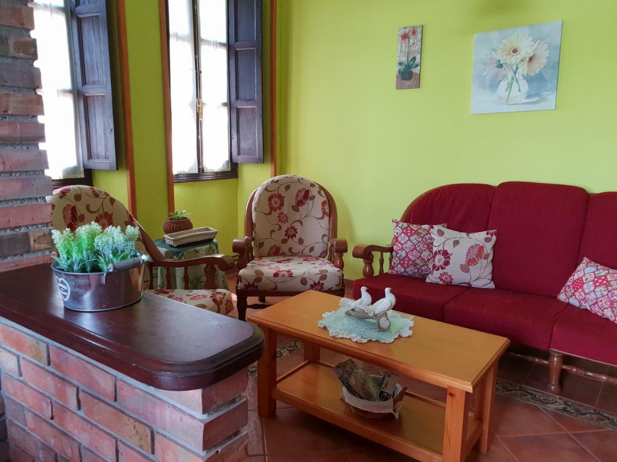 Casa Sara Appartement La Franca Buitenkant foto