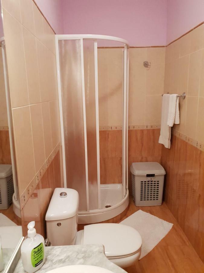 Casa Sara Appartement La Franca Buitenkant foto